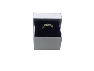 anillo oro 18k con piedra con circonita