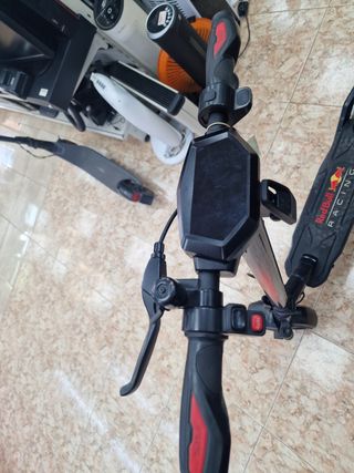 Patinete Electrico Red Bull Racing Turbo