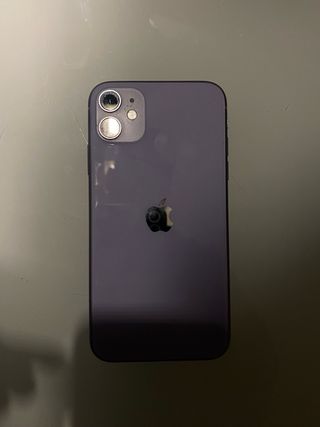 iPhone 11 128GB Lila