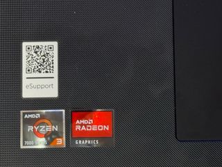 Lenovo V15 G4 Portátil Negro