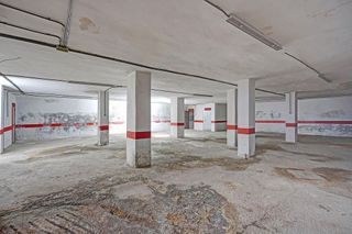 Edificio en venta en Pajaritos - Plaza de Toros en Granada
