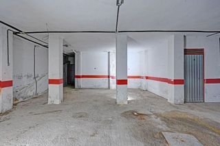 Edificio en venta en Pajaritos - Plaza de Toros en Granada