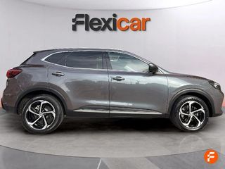 MG HS 1.5T Luxury DCT