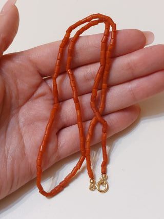 Collana corallo con chiusura oro 750