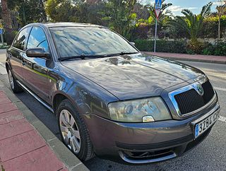 Skoda Superb 1.9 TDI Elegance 130 CV