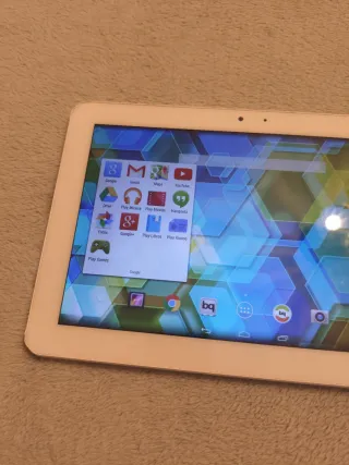 Tablet BQ Edison 3 HDMI (pantalla rajada)