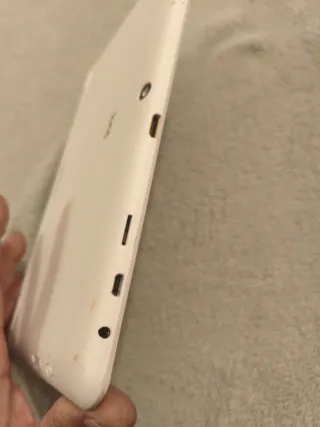 Tablet BQ Edison 3 HDMI (pantalla rajada)