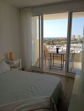 Piso en alquiler en El Pinar - Palacio de Congresos en Torremolinos