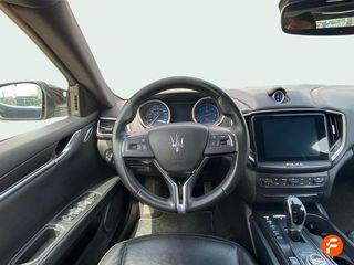 Maserati Ghibli V6 275 HP D RWD