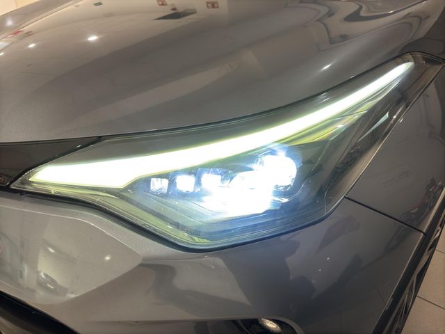 TOYOTA C-HR 2.0 VVT I-HYBRID GR SPORT AUTO 184 5P