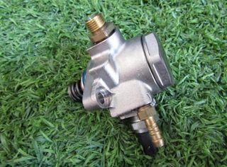 Bomba volkswagen 96609 04e127026l up! high up! bmt
