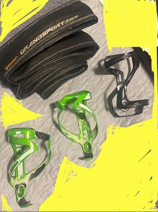 3 PORTA BIDON CARBON REGALO CUBIERTA GRANDSPORT 25