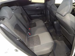 TOYOTA C-HR 1.8 125H Advance