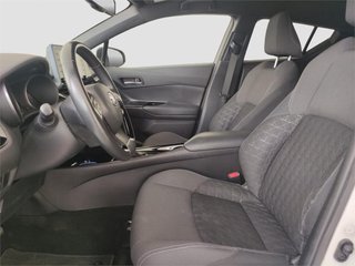TOYOTA Toyota C-HR 5P Advance 180H e-CVT