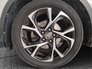 TOYOTA Toyota C-HR 5P Advance 180H e-CVT
