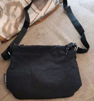 Bolso Cubo Negro 100% Poliéster Nuevo