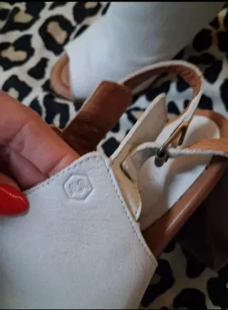 Sandalias/Zuecos Piel Blancos