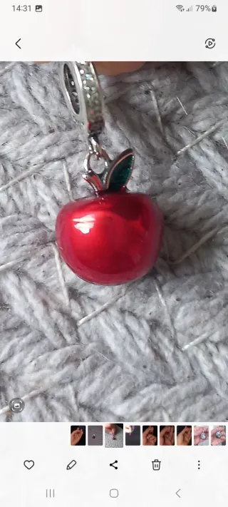Charm Manzana Plata