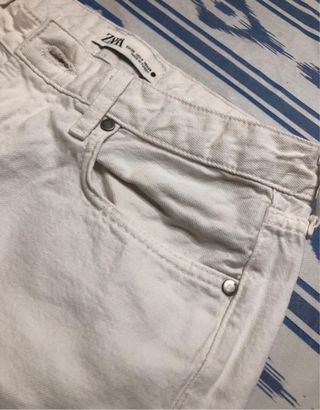 Vaqueros Zara Beige
