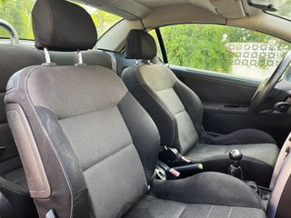 Peugeot 207 CC 1.6 VTI 16v 120 CV