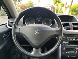 Peugeot 207 CC 1.6 VTI 16v 120 CV