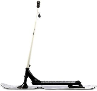 Scooter Freestyle Negro y Blanco