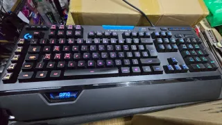 Teclado Logitech G910 Orion Spectrum RGB