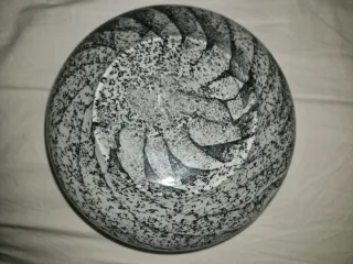 Ciotola decorativa in ceramica