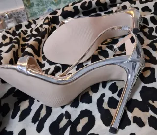 Sandalias tacón plata