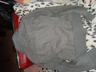 Chaqueta Bershka gris hombre