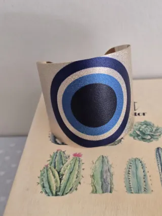 Brazalete-pulsera ojo turco. SIN ESTRENAR. 4,40 EU