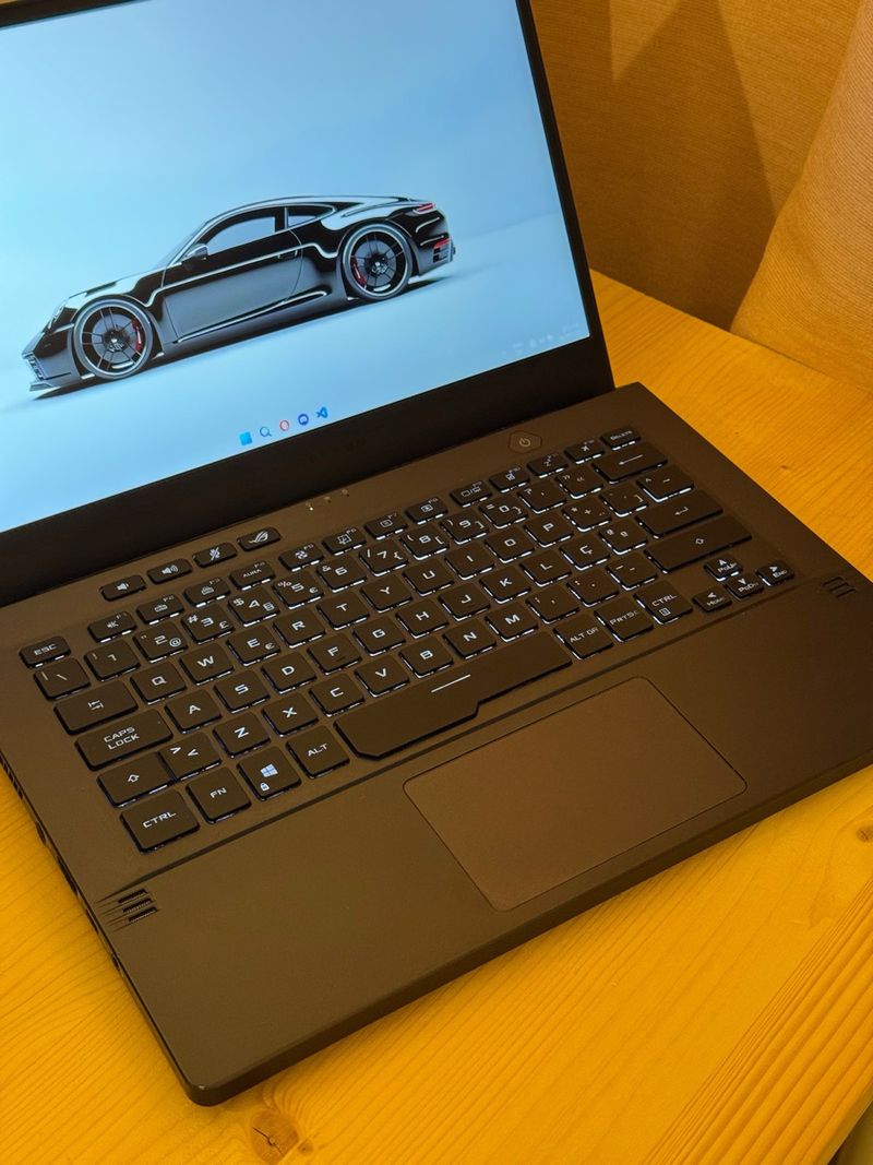 Asus ROG Zephyrus G14 GA401QM Negro