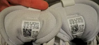 Zapatillas Adidas mujer sin estrenar.