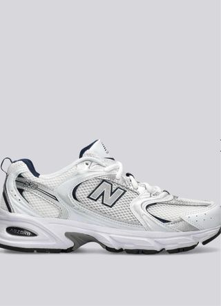 New Balance 530 Plata y Blanco