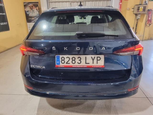 SKODA Octavia Combi Active 2.0 TDI 85 kW (115 CV)