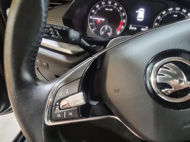 SKODA Octavia Combi Active 2.0 TDI 85 kW (115 CV)