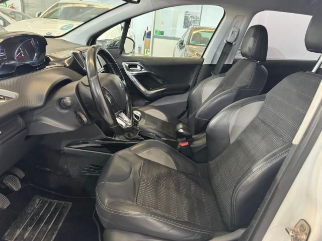 PEUGEOT 2008 BlueHDi 120 S&S Crossway