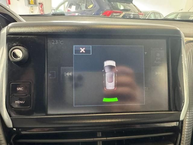 PEUGEOT 2008 BlueHDi 120 S&S Crossway