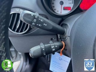 ALFA ROMEO GT 2.0 JTS 16V Distinctive