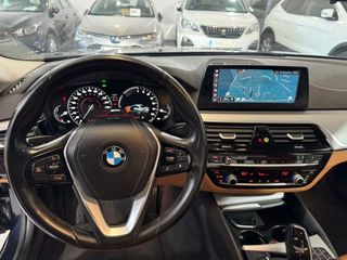 BMW Serie 5 530e iPerformance Berlina