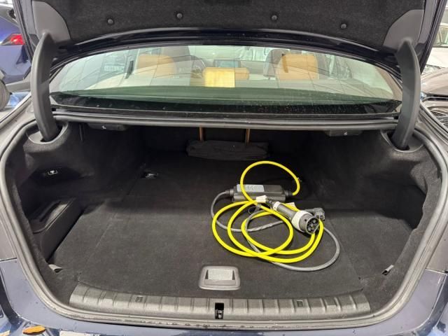 BMW Serie 5 530e iPerformance Berlina