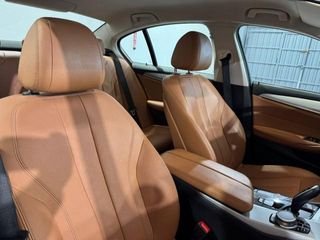 BMW Serie 5 530e iPerformance Berlina