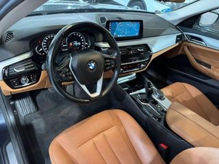 BMW Serie 5 530e iPerformance Berlina