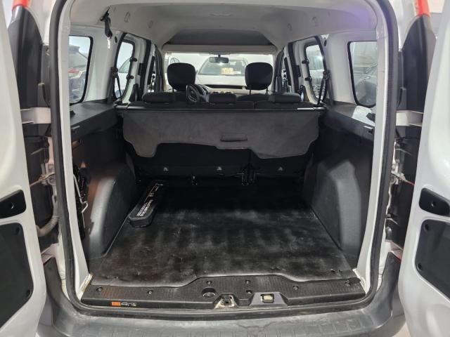 DACIA Dokker Essential Blue dCi 70 kW (95 CV)