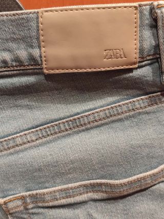 Vaqueros ZARA Slim Fit Verde Claro