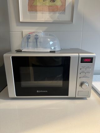 Microondas Johnson 20L Inox con Grill