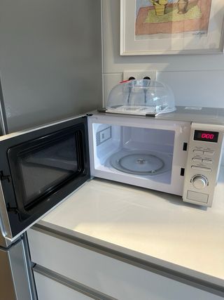 Microondas Johnson 20L Inox con Grill