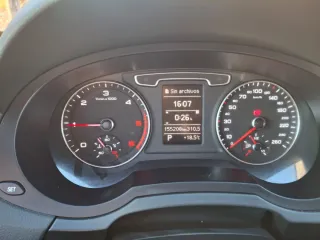 Audi Q3 2.0 TDI Quattro 177cv libro Mantenimiento