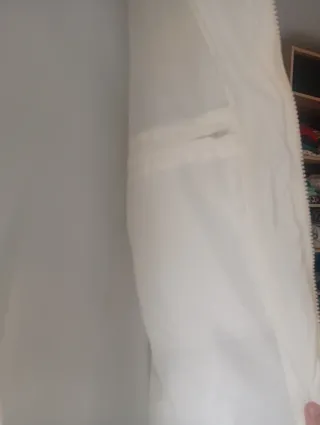 Cazadora acolchada blanca