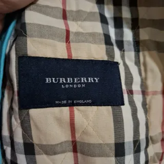 Chaqueta Burberry acolchada cuadros